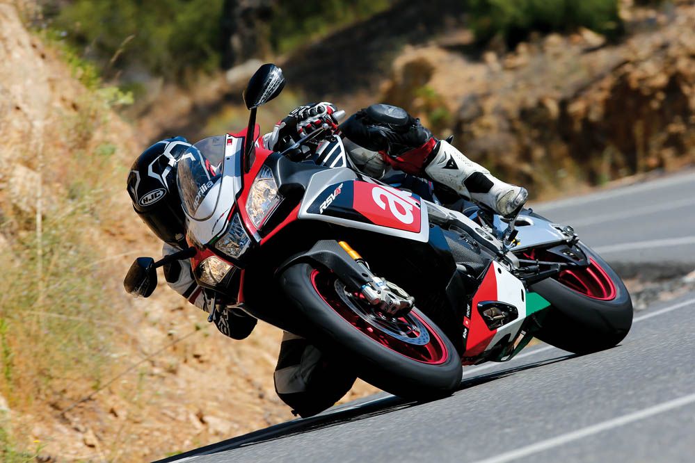 Prueba de la Aprilia RSV4 RF. Galería