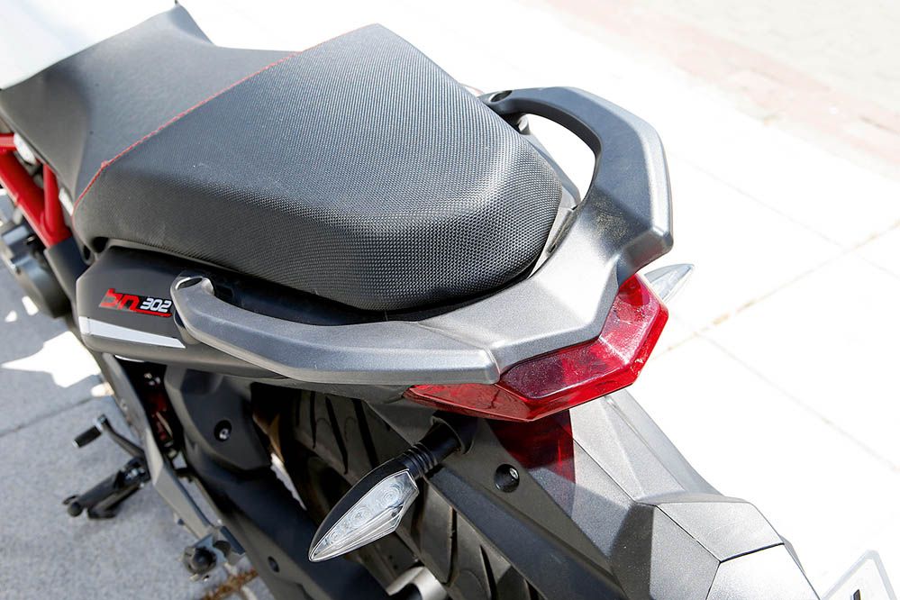 Prueba: Benelli BN 302