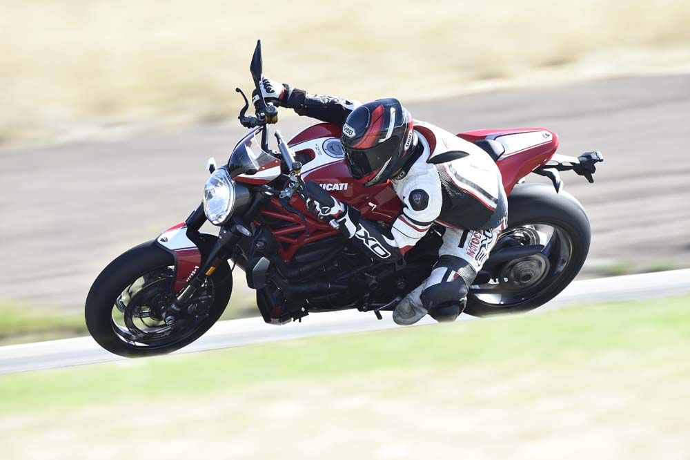Las fotos de la nueva Ducati Monster 1200 R