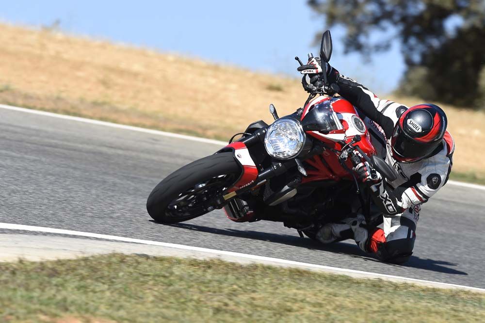 Las fotos de la nueva Ducati Monster 1200 R