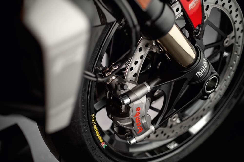 Las fotos de la nueva Ducati Monster 1200 R