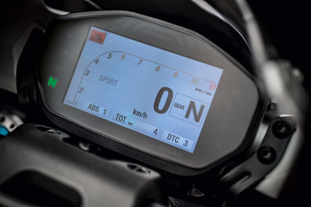 Las fotos de la nueva Ducati Monster 1200 R