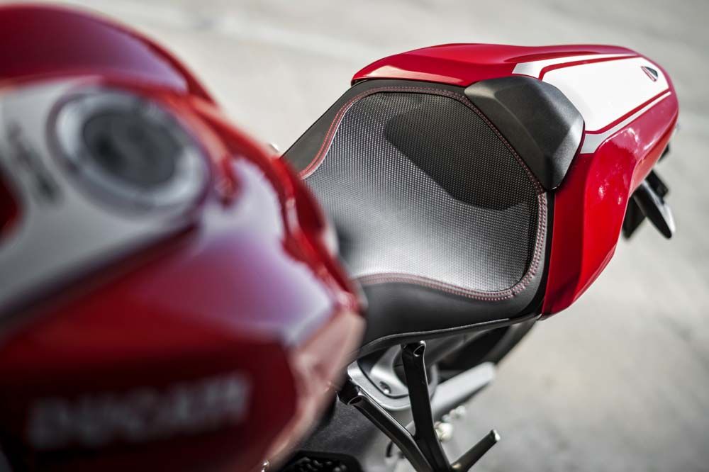 Las fotos de la nueva Ducati Monster 1200 R