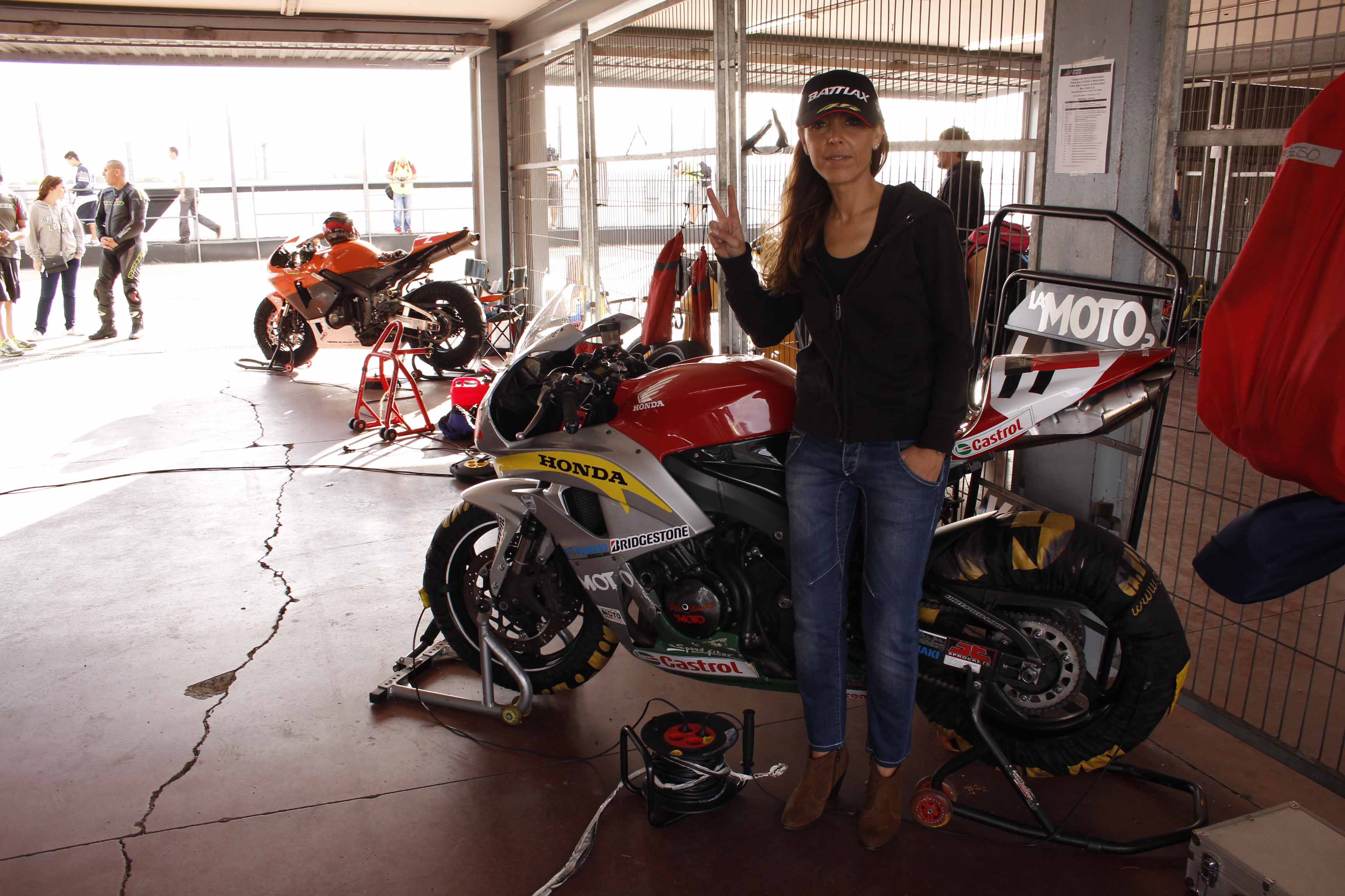 Trofeo RACE Femenino de Motociclismo