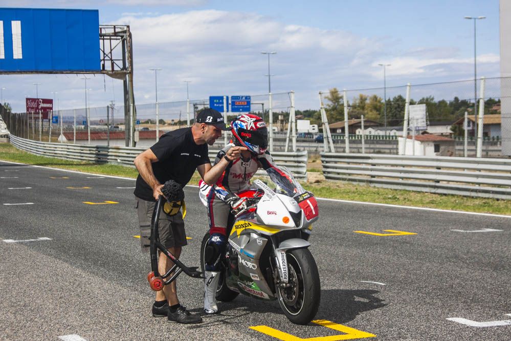 Trofeo RACE Femenino de Motociclismo