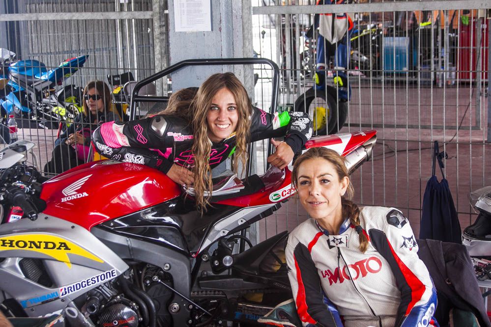 Trofeo RACE Femenino de Motociclismo