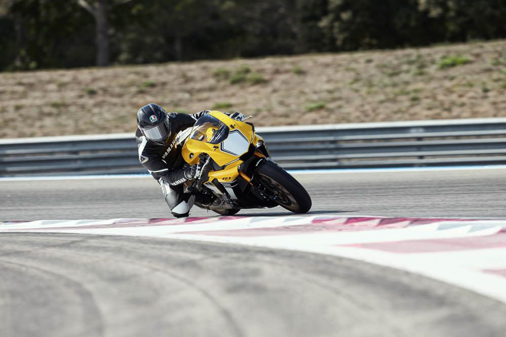 Yamaha YZF-R1 60 aniversario