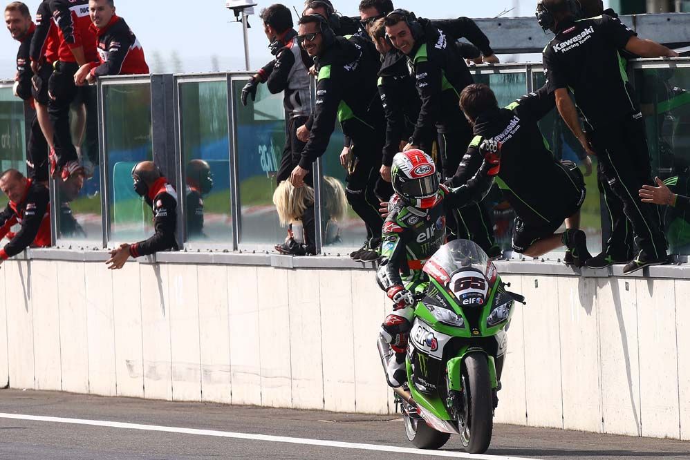 Fotos del Mundial de SBK en Magny-Cours