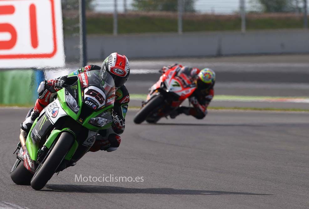 Fotos del Mundial de SBK en Magny-Cours