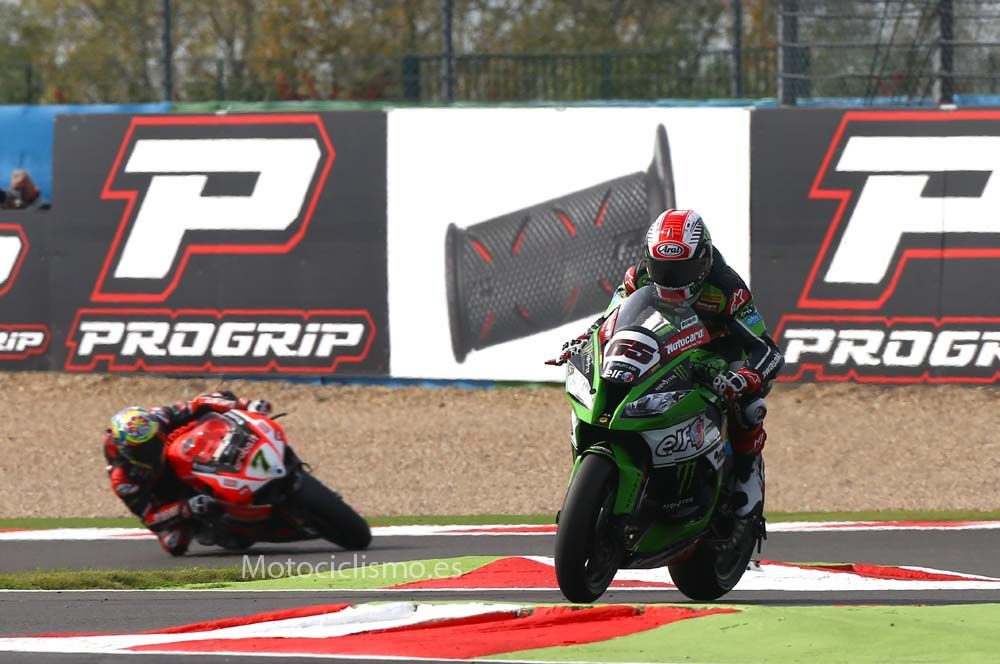 Fotos del Mundial de SBK en Magny-Cours