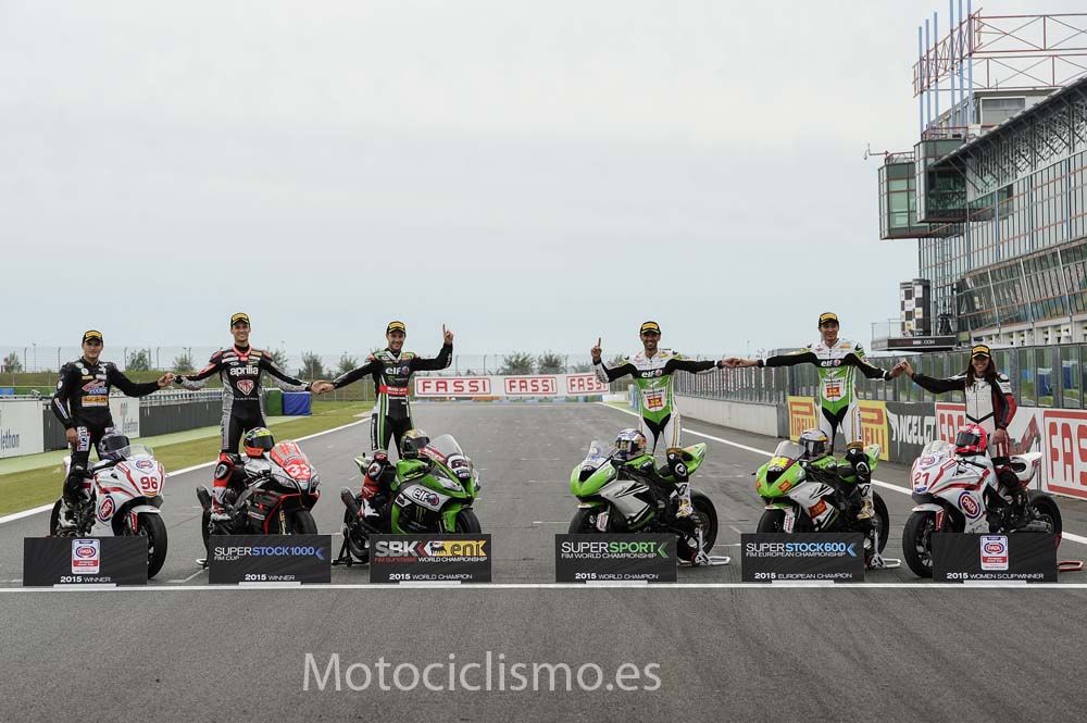 Fotos del Mundial de SBK en Magny-Cours