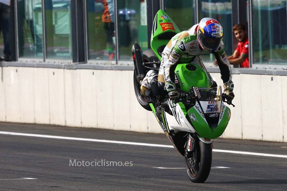 Fotos del Mundial de SBK en Magny-Cours