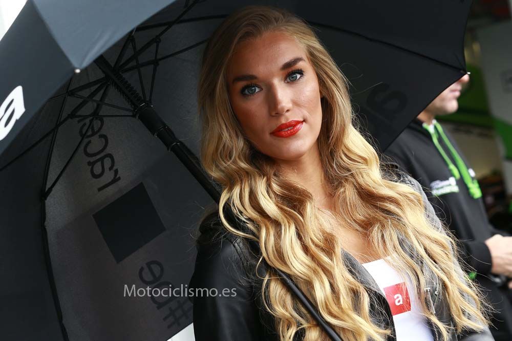 Las chicas de las SBK en Magny-Cours