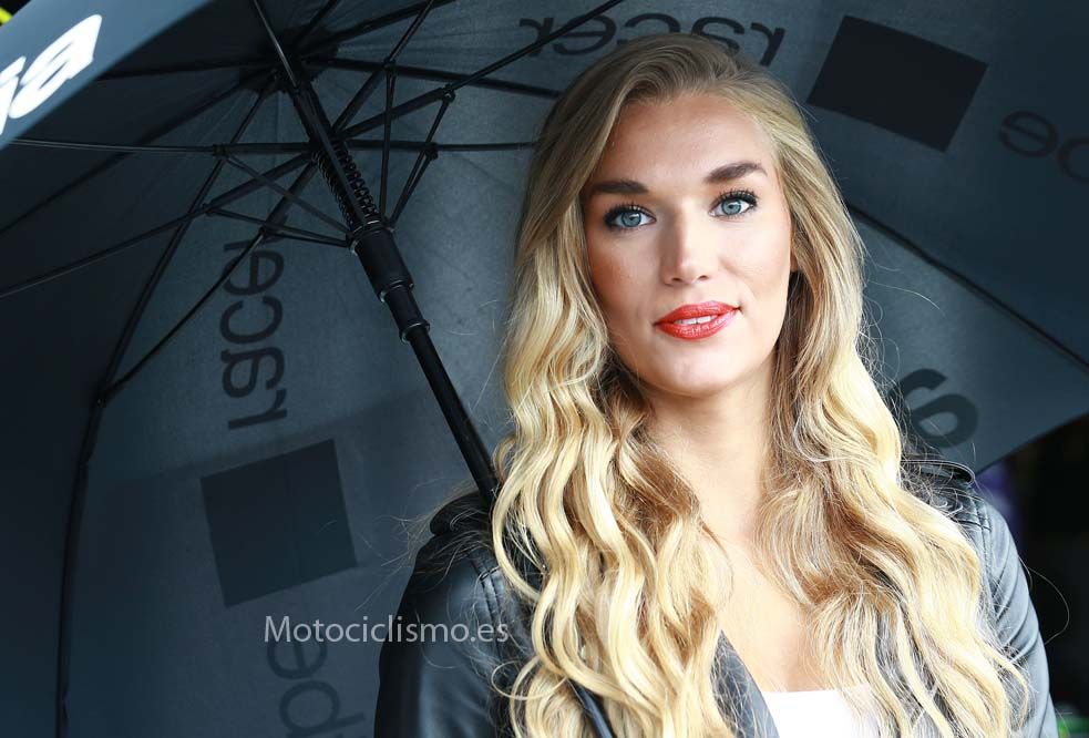 Las chicas de las SBK en Magny-Cours