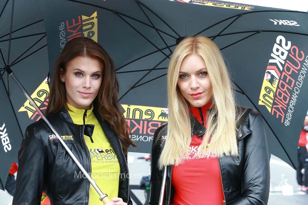Las chicas de las SBK en Magny-Cours