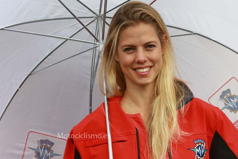 Las chicas de las SBK en Magny-Cours