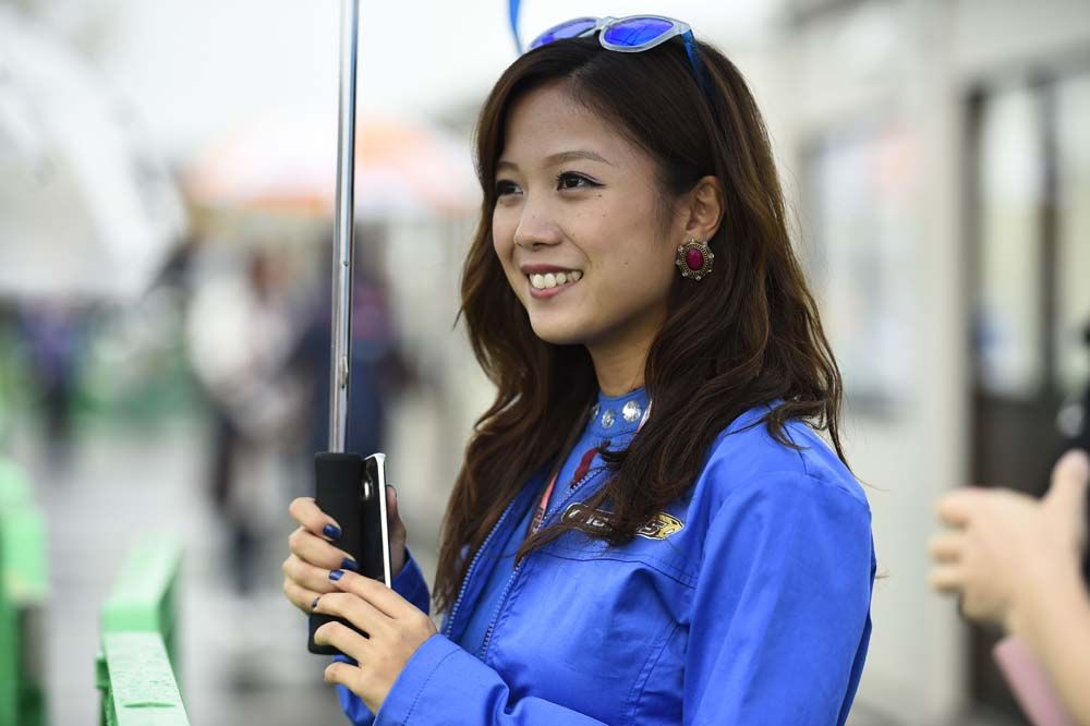 Las chicas del paraguas en Japón