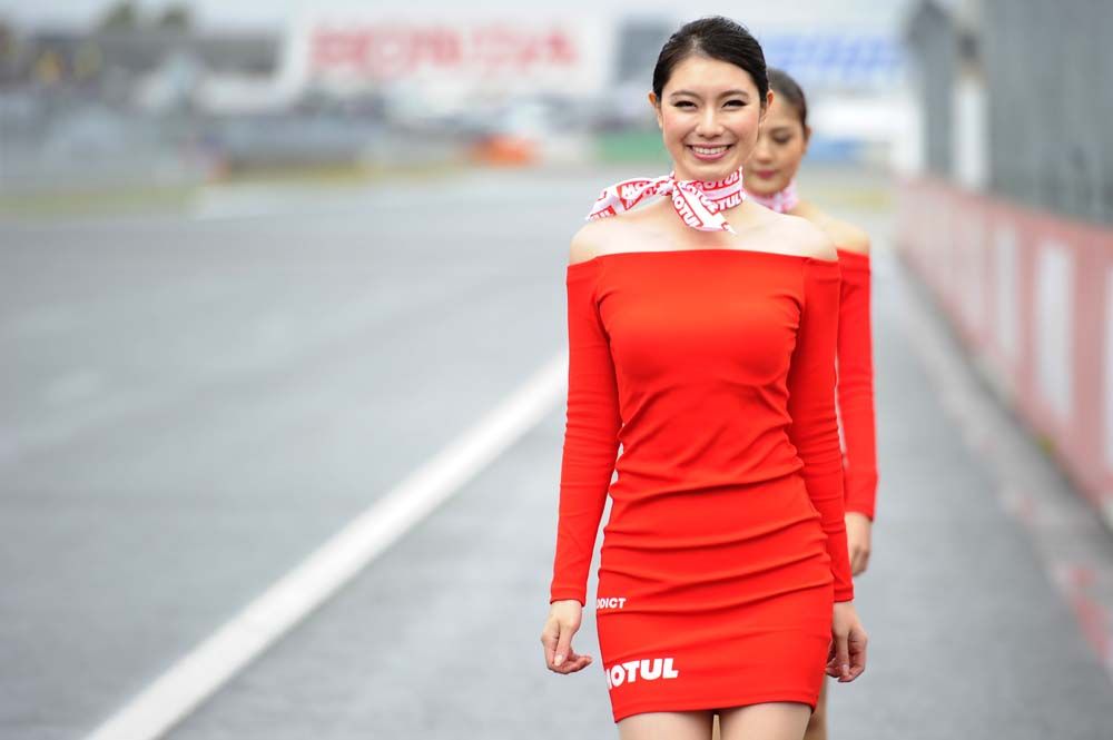 Las chicas del paraguas en Japón