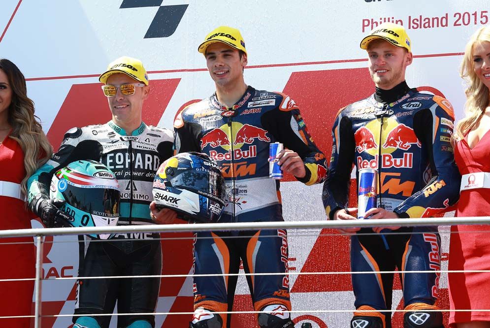 Las imágenes de la carrera de Moto3 en Phillip Island