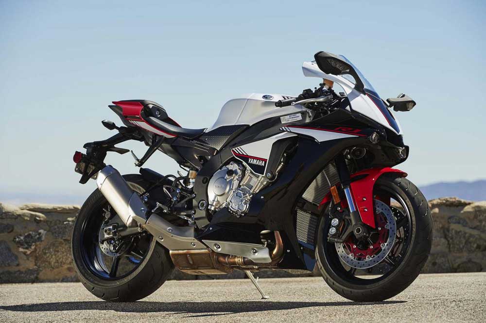 Fotos de la Yamaha YZF-R1S 2016