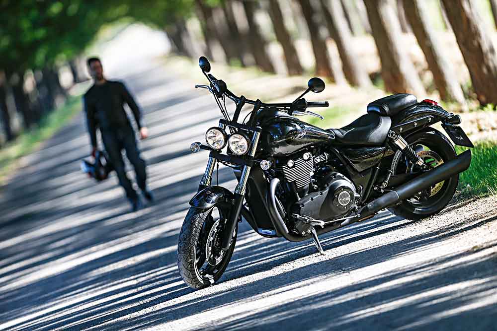 Fotos de la Triumph Thunderbird Nightstorm SE