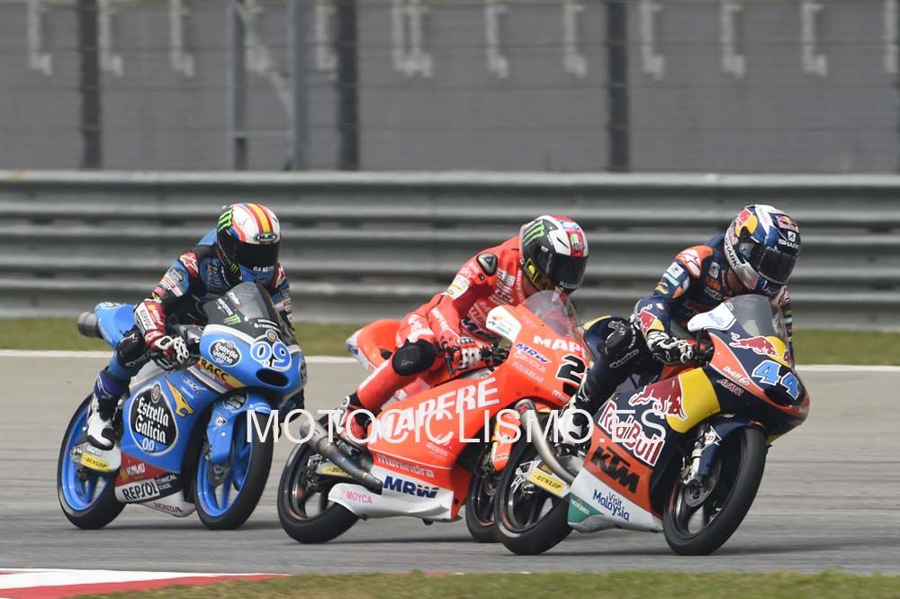 Las mejores imágenes de la carrera de Moto3 en Sepang