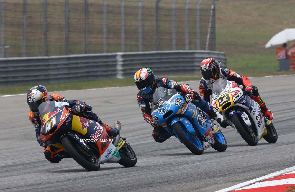Las mejores imágenes de la carrera de Moto3 en Sepang