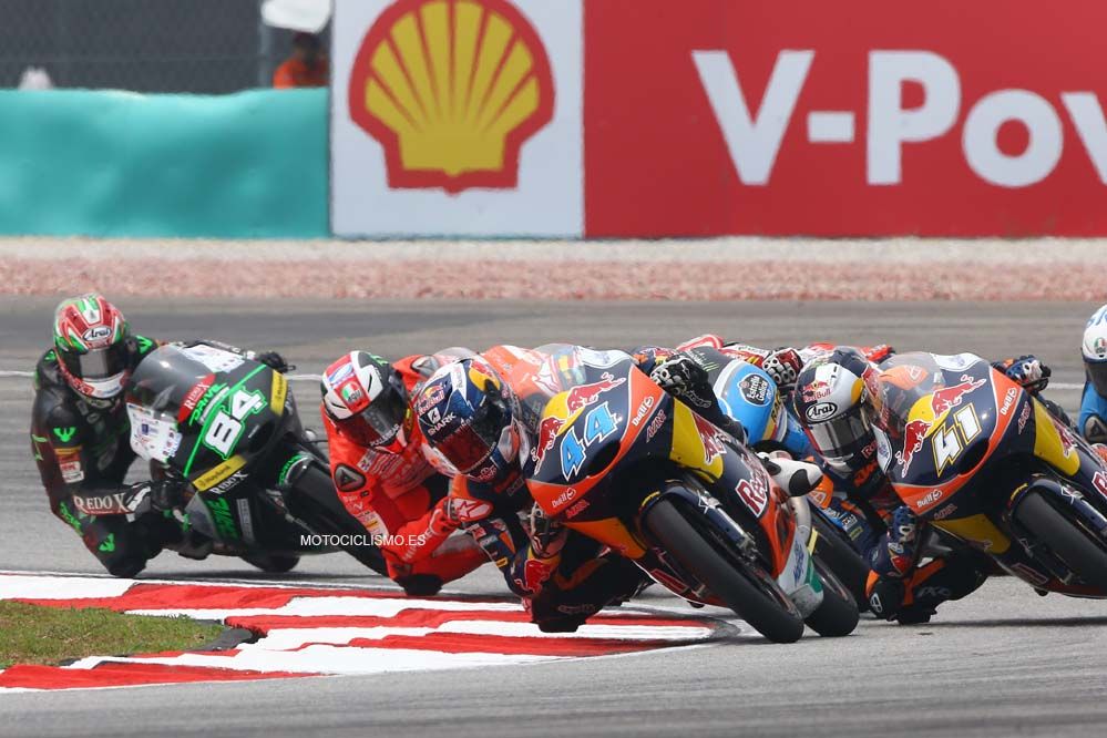 Las mejores imágenes de la carrera de Moto3 en Sepang