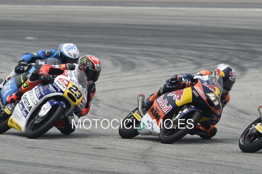 Las mejores imágenes de la carrera de Moto3 en Sepang