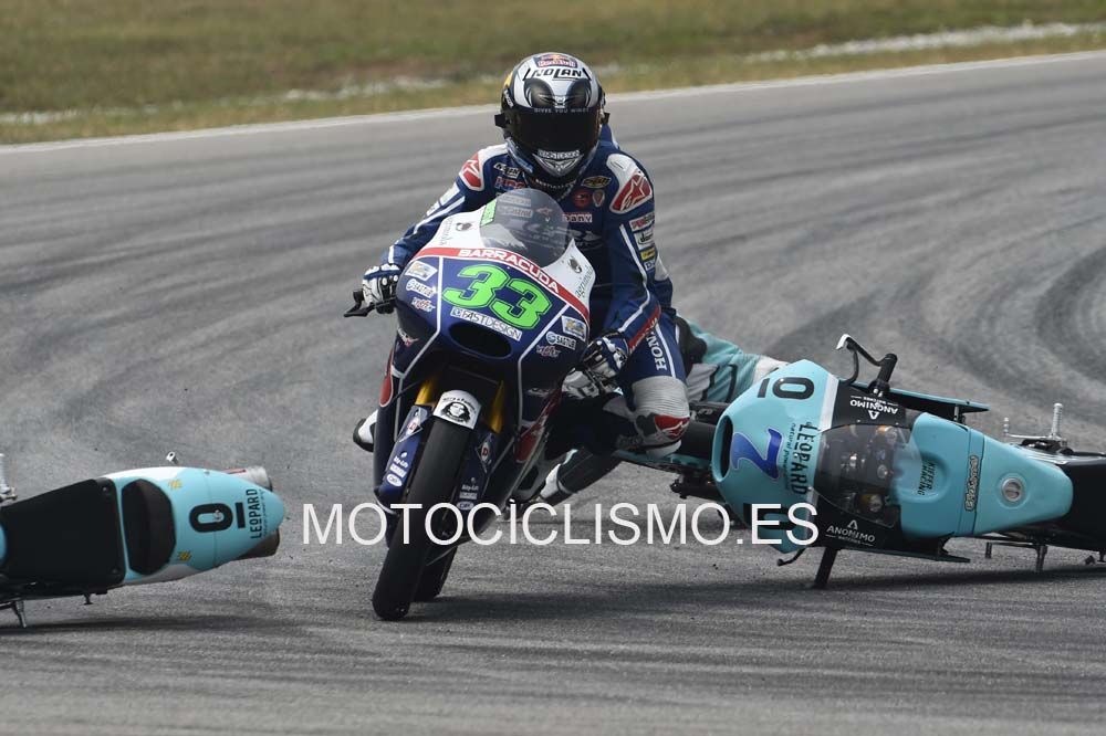 Las mejores imágenes de la carrera de Moto3 en Sepang