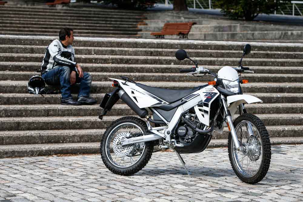 Prueba Motor Hispania Ranger 125