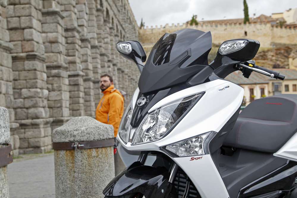 SYM Joymax 300i Sport ABS Start-Stop