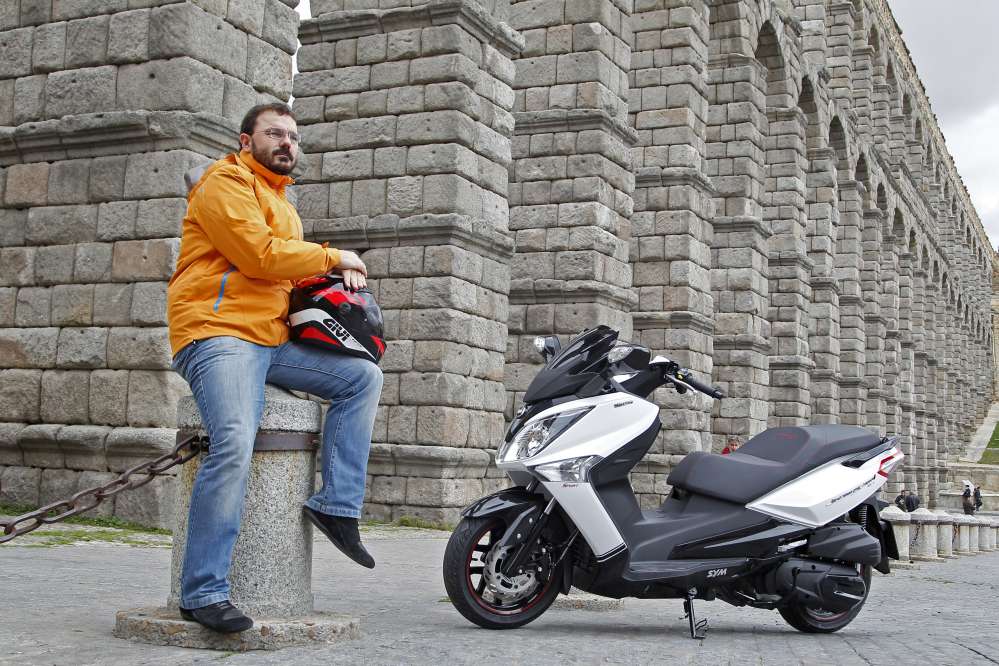 SYM Joymax 300i Sport ABS Start-Stop