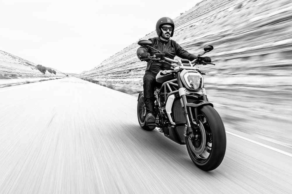 Ducati XDiavel 2016. Fotos