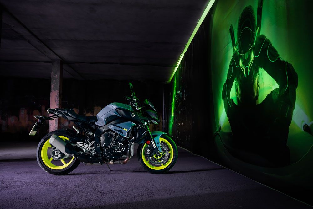 Yamaha MT-10 2016. Fotos