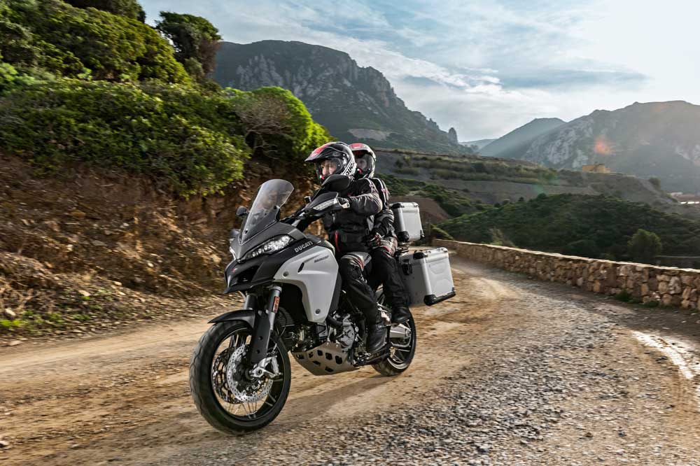 Ducati Multistrada 1200 Enduro 2016. Fotos