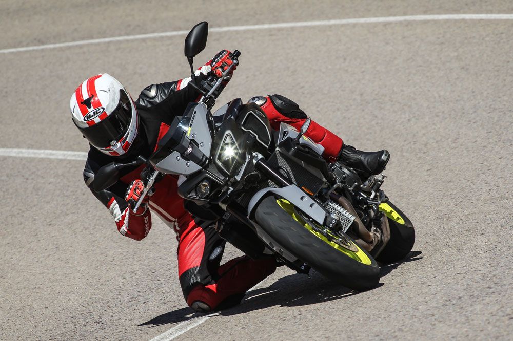 Yamaha MT-10 2016. Fotos