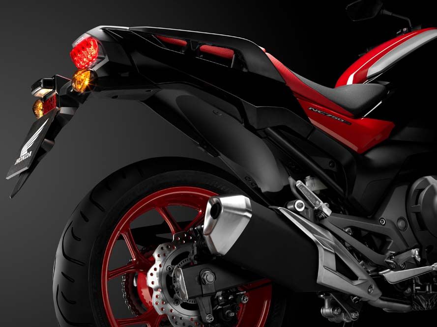 Honda NC750S 2016