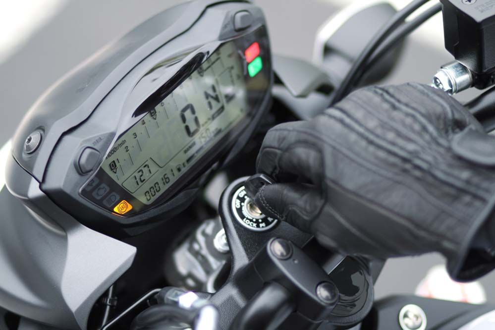 Suzuki SV650 2016