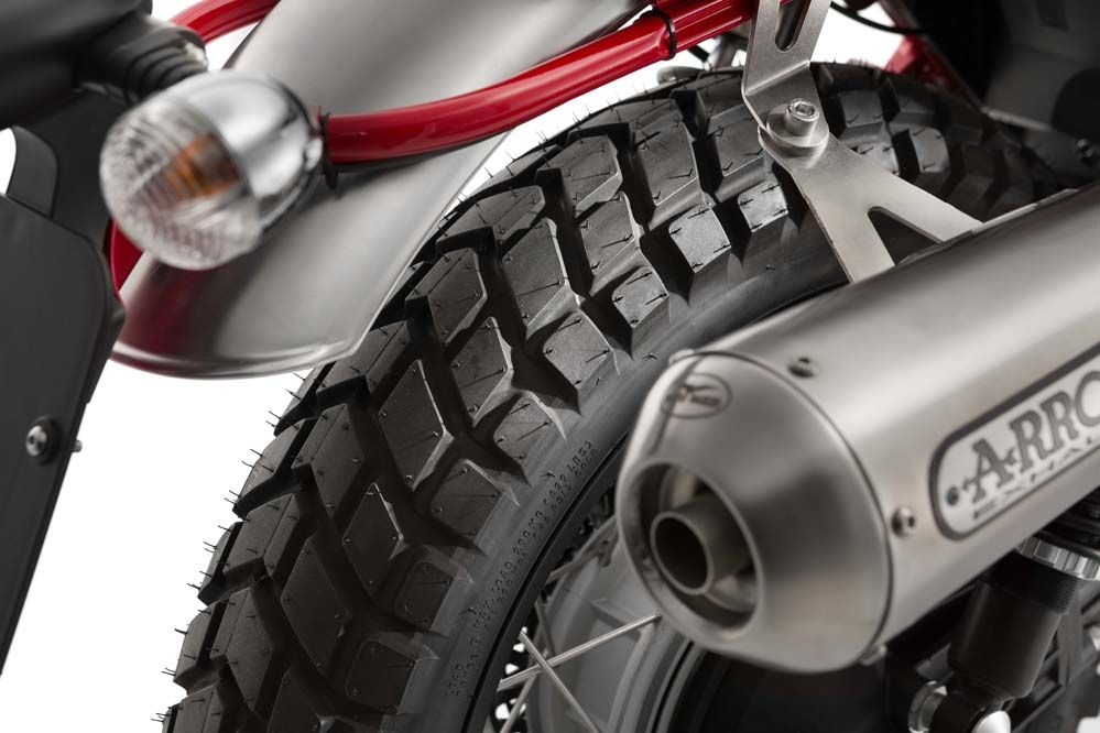 Moto Guzzi V7 II Stornello 2016