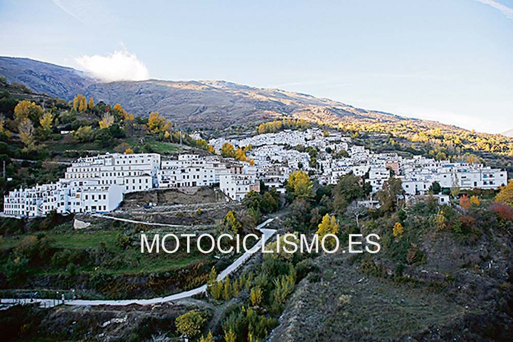 Ruta en moto por la Alpujarra Granadina