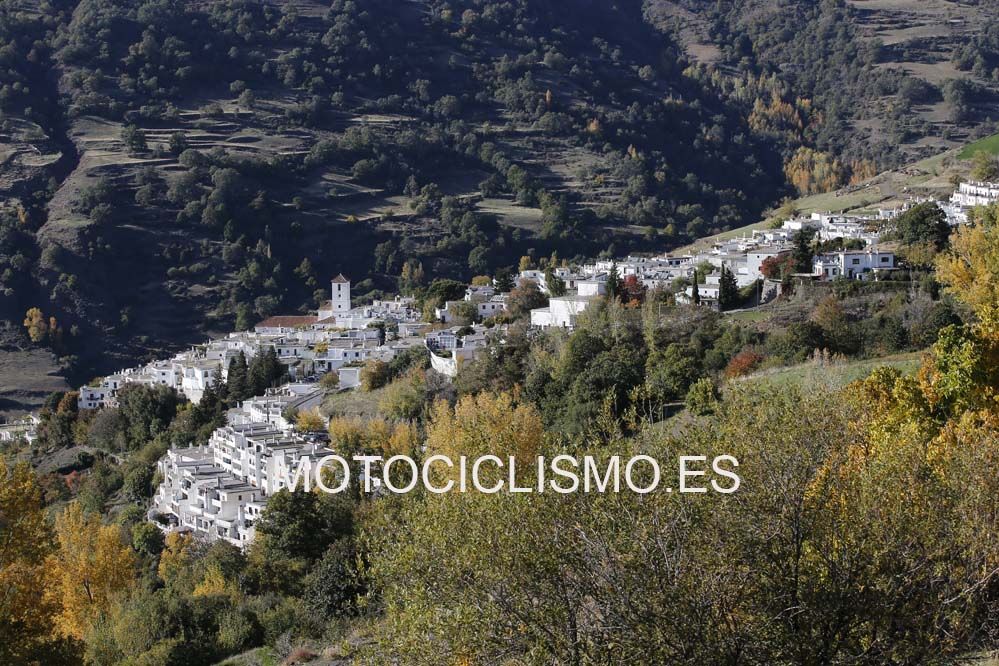 Ruta en moto por la Alpujarra Granadina