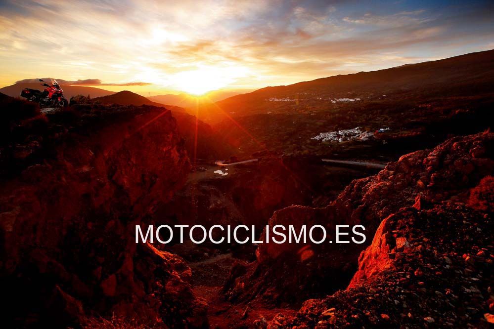 Ruta en moto por la Alpujarra Granadina