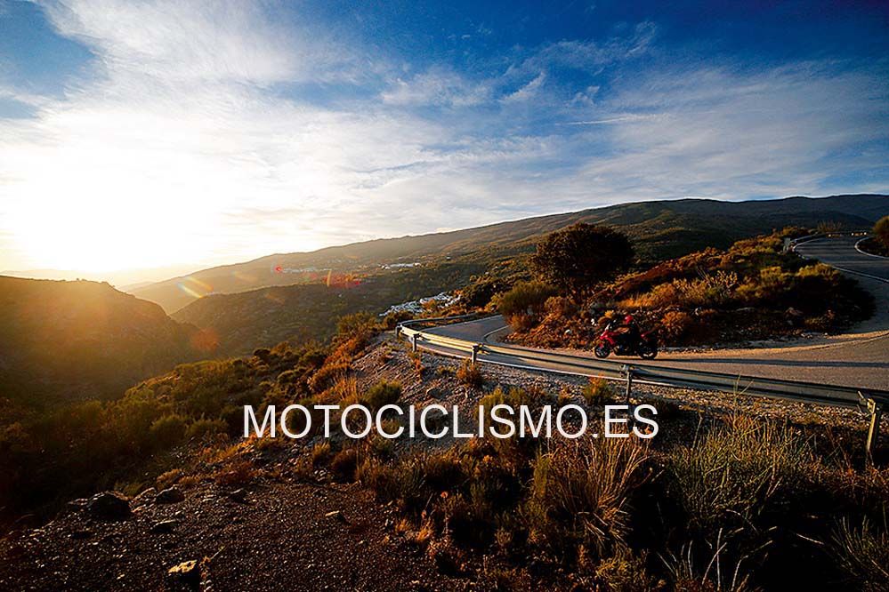 Ruta en moto por la Alpujarra Granadina