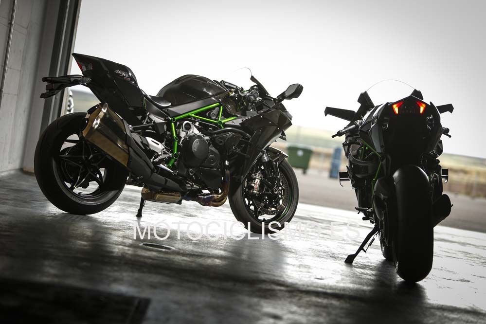 Comparativa Kawasaki H2, H2R y ZX-10R