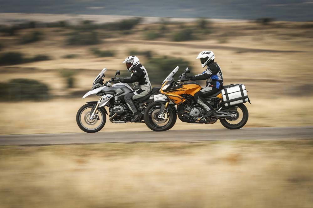 Aprilia Caponord Rally - BMW R 1200 GS