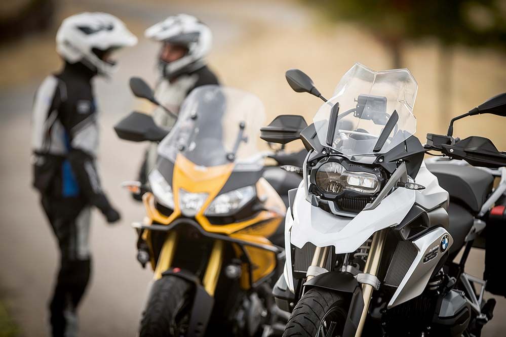 Aprilia Caponord Rally - BMW R 1200 GS