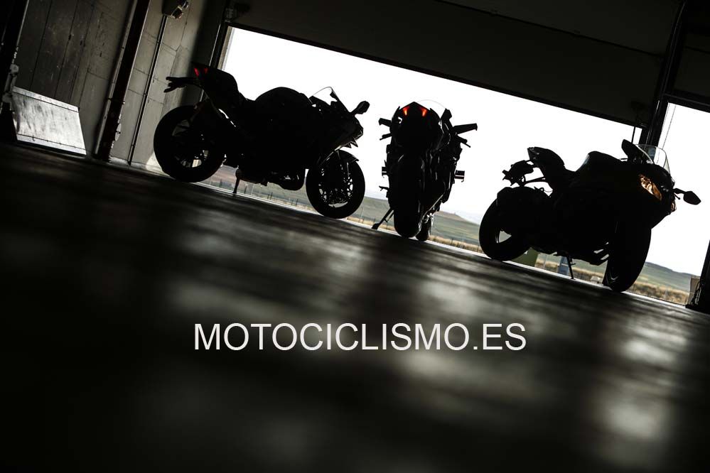 Comparativa Kawasaki H2, H2R y ZX-10R