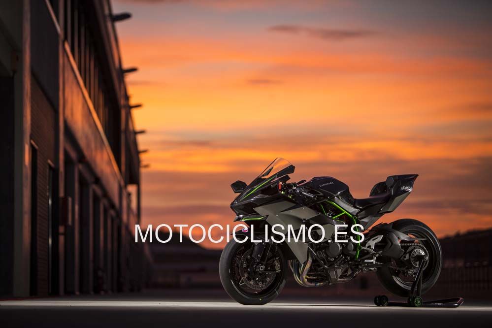 Comparativa Kawasaki H2, H2R y ZX-10R