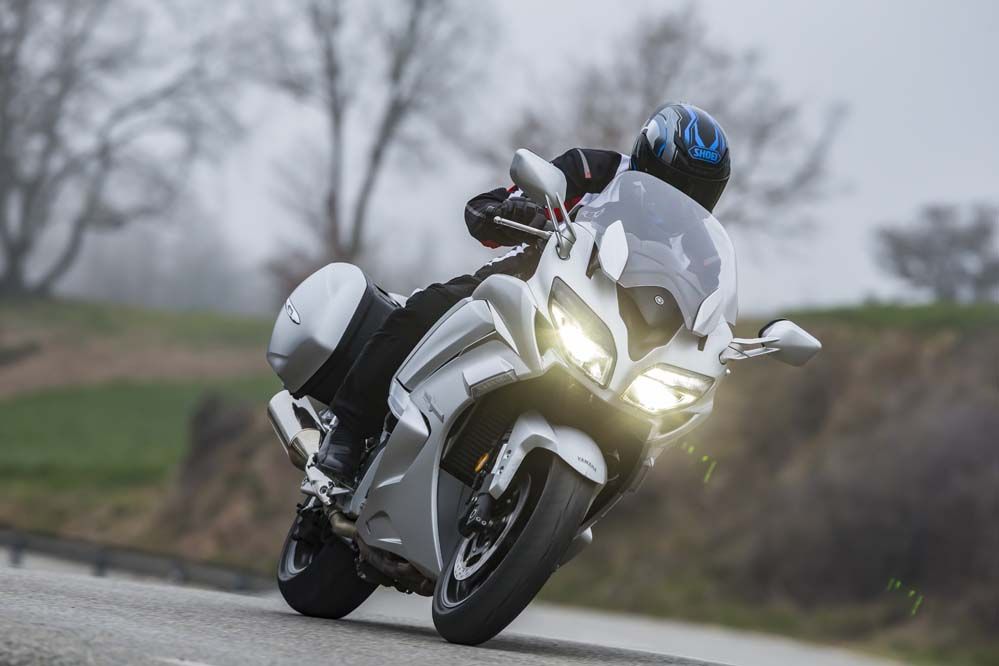 Galería de fotos de la Yamaha FJR 1300 AE